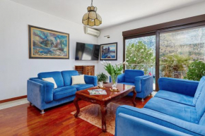 Apartment Aura with Sea View